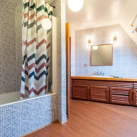 Дом отдыха Grande Maison Parc Paysager Fantastique Vue A 600m A Pied